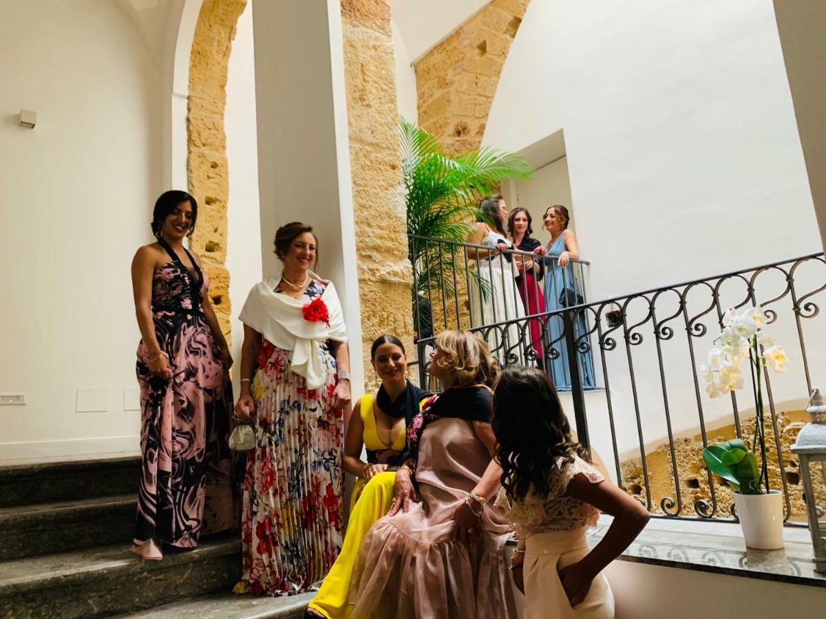 Gasthuis Palazzo Del Poeta - Dimora Contemporanea 2*